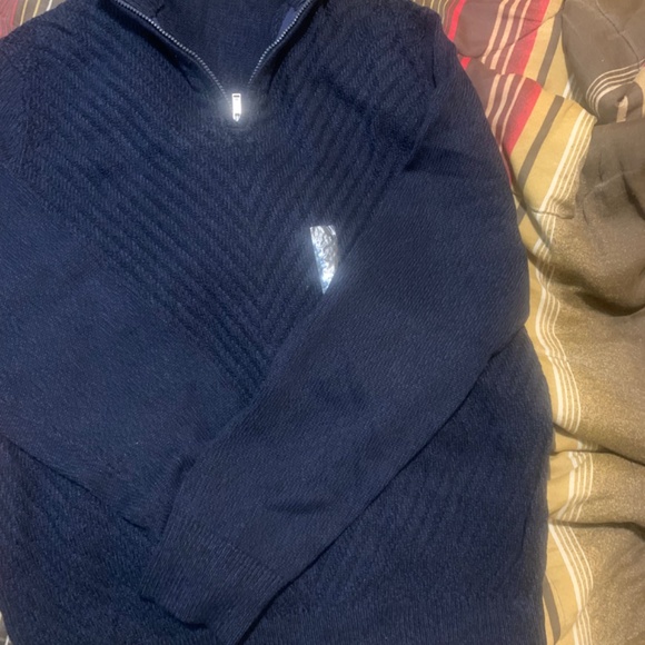 Sweater - Picture 3 of 3